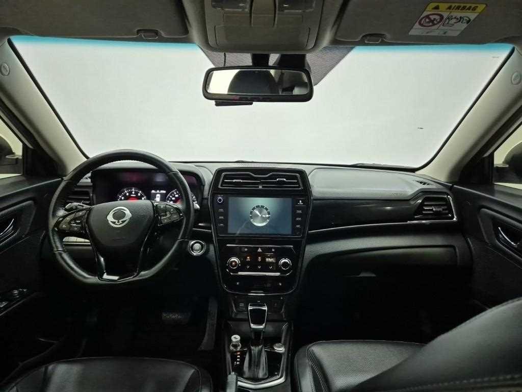 Ssangyong Tivoli - Vista 7