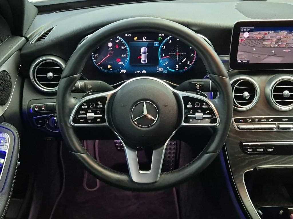 Mercedes Benz C Class - Vista 9