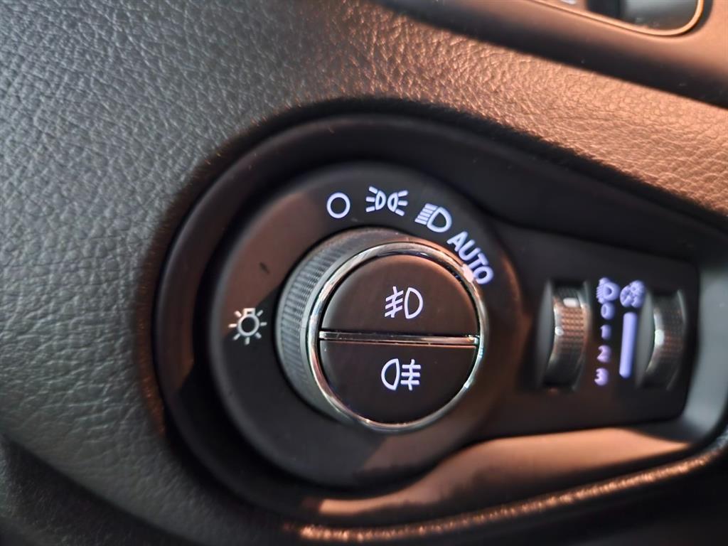 Jeep Renegade 2021 Negro - Importación desde Corea - HF Imports Iquique - Foto 13
