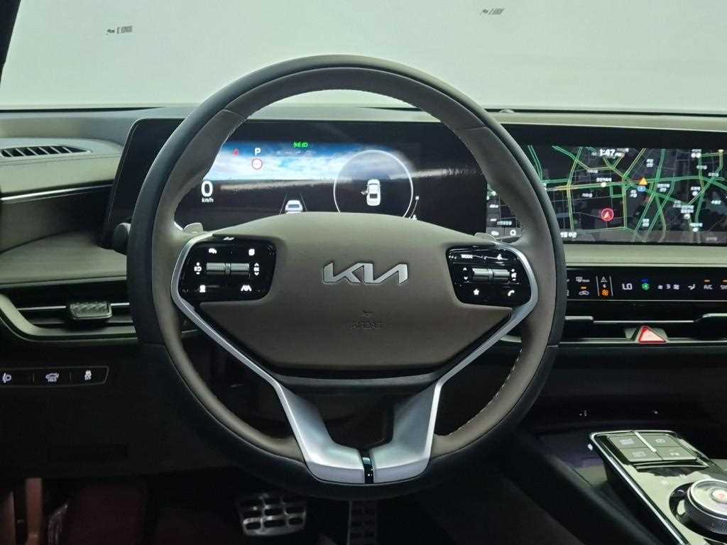KIA K8 - Vista 9