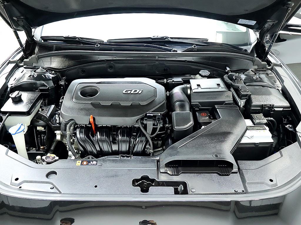HYUNDAI Grandeur 2018 Negro - Importación desde Corea - HF Imports Iquique - Foto 7