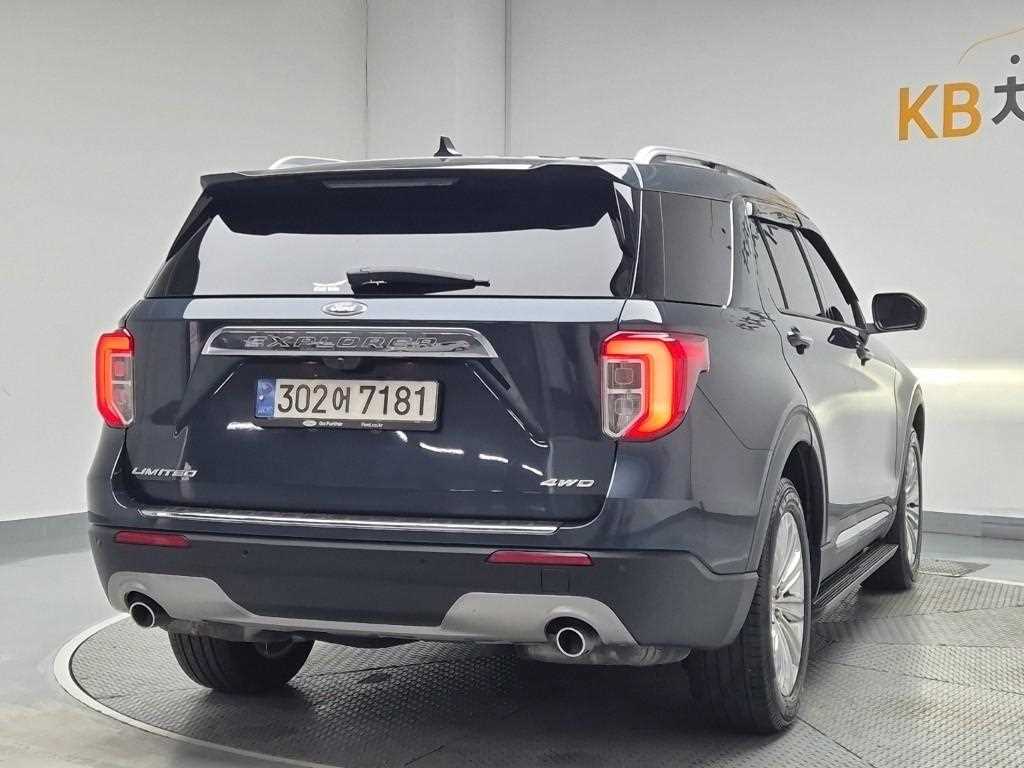 Ford Explorer - Vista 3