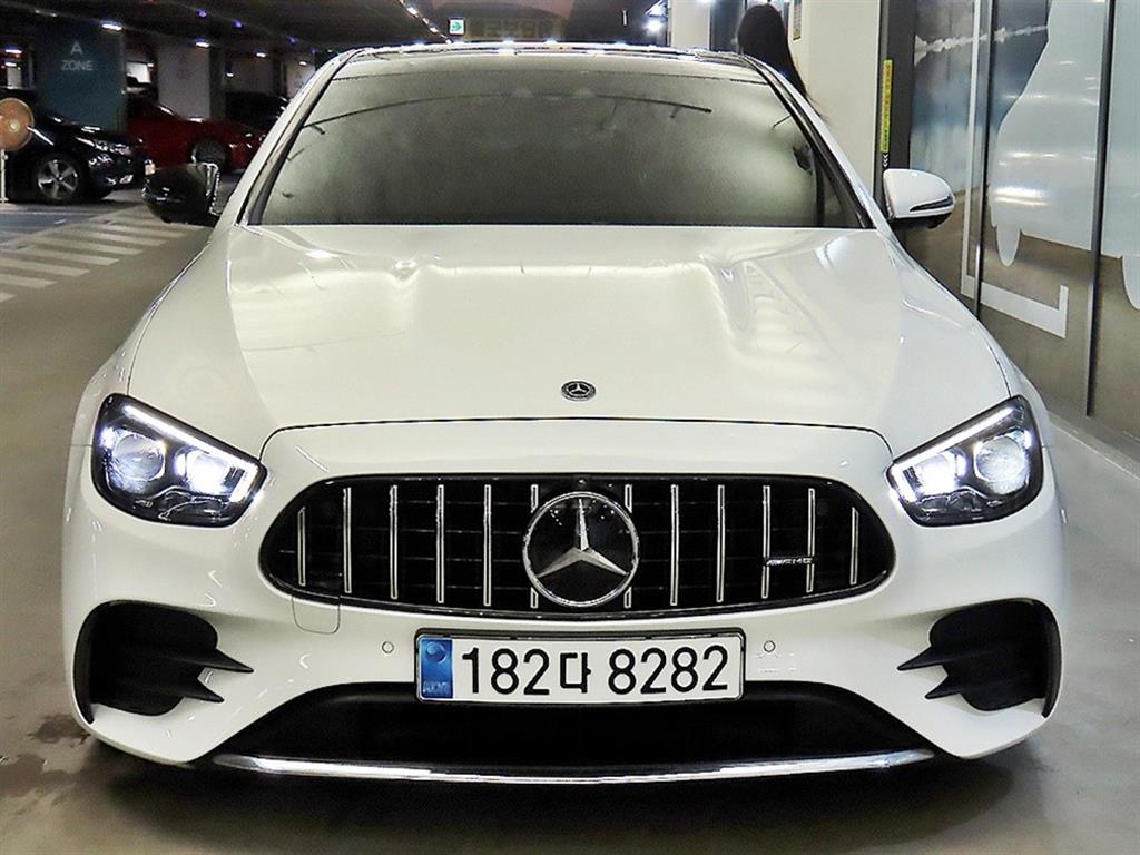 Mercedes Benz E class - Vista 2