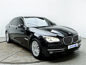 BMW 7 Series - Vista 2