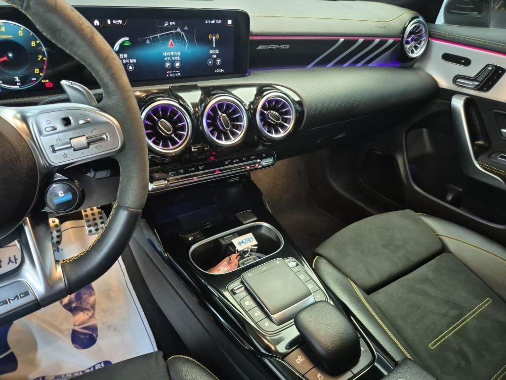 Mercedes Benz CLA Class - Vista 10