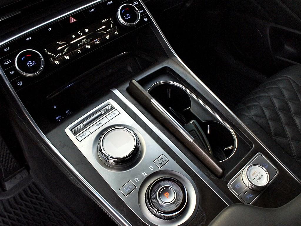Genesis GV80 2023 Gris - Importación desde Corea - HF Imports Iquique - Foto 11
