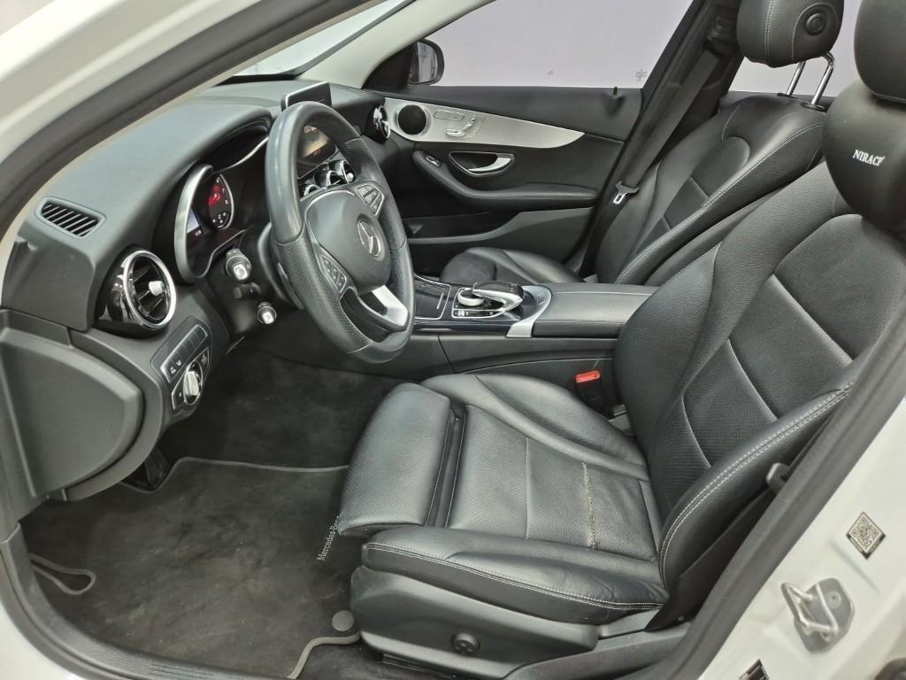 Mercedes Benz C Class - Vista 11