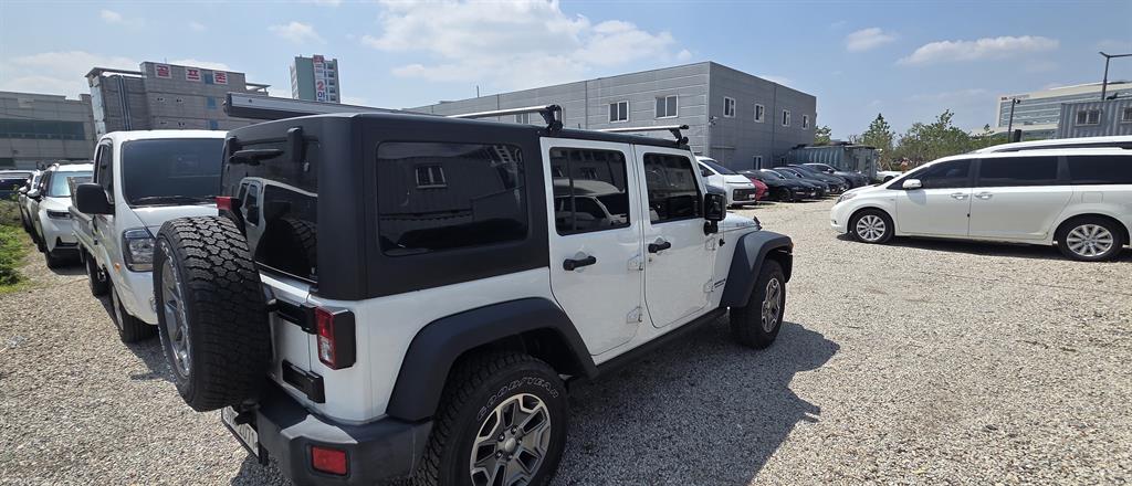 Jeep Wrangler - Vista 5