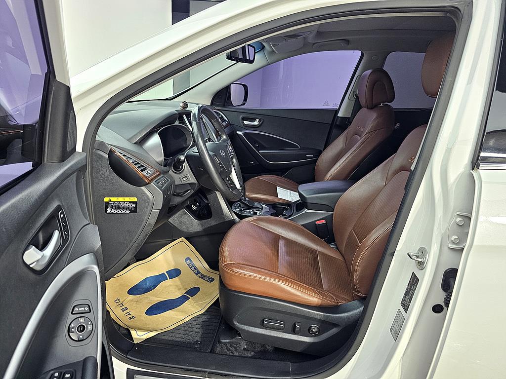 HYUNDAI Santa Fe - Vista 7