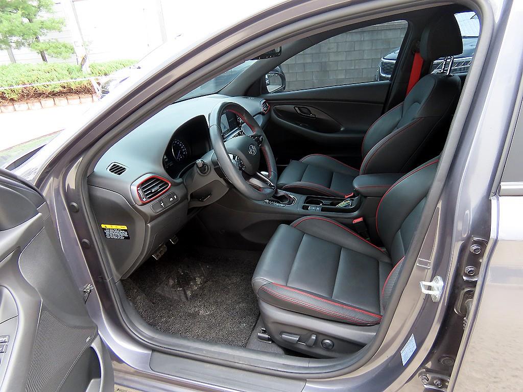 HYUNDAI i30 - Vista 5
