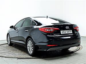 HYUNDAI Sonata - Vista 8