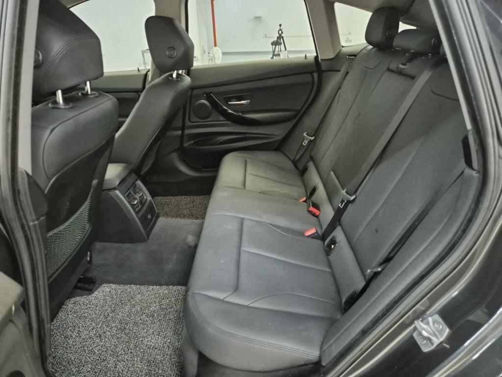 BMW Gran Turismo - Vista 12