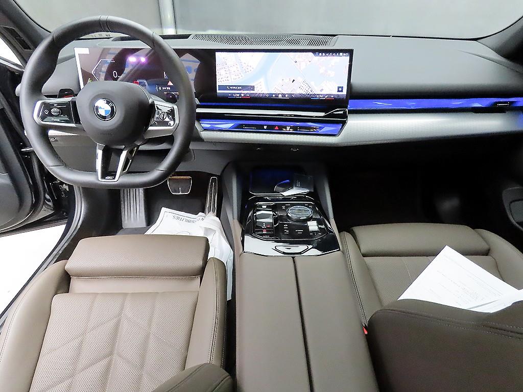 BMW 5 Series - Vista 7