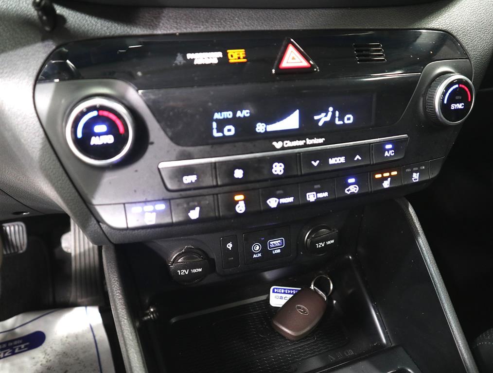 HYUNDAI Tucson - Vista 10