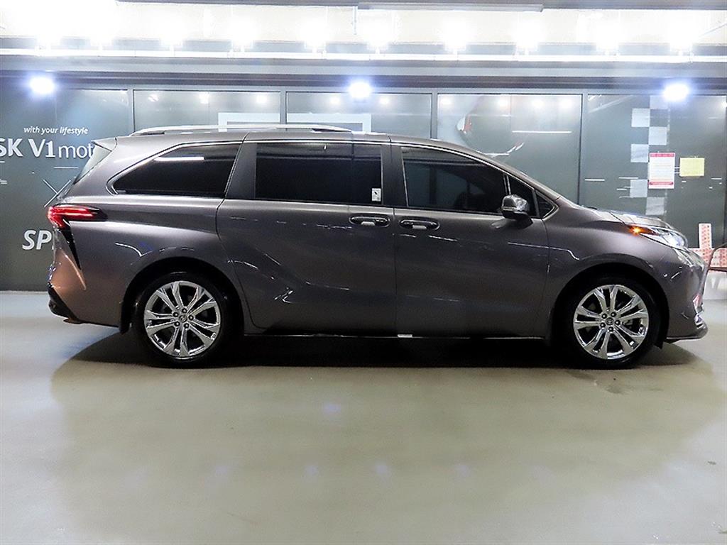 Toyota Siena - Vista 3