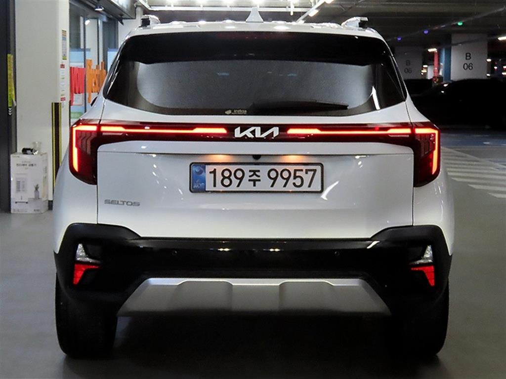 KIA Seltos - Vista 5