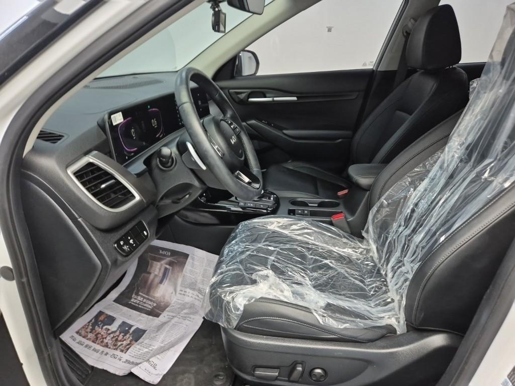 KIA Seltos - Vista 11