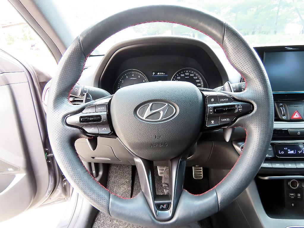 HYUNDAI i30 - Vista 8