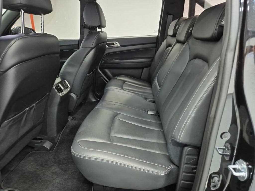 Ssangyong Rexton - Vista 12