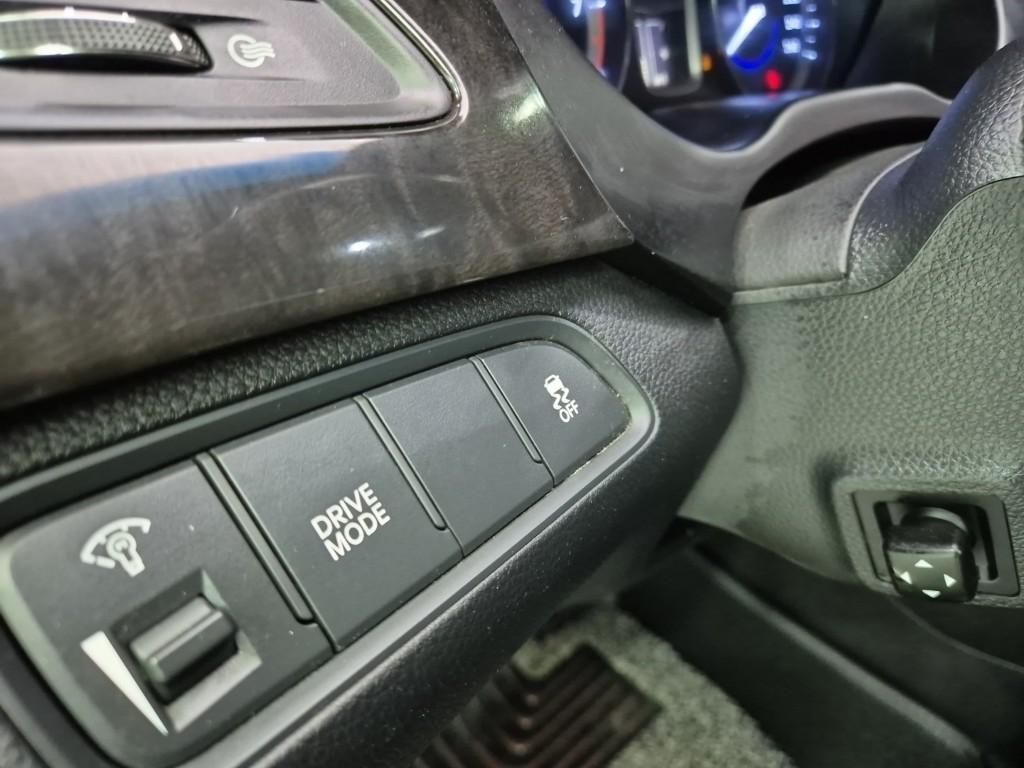 HYUNDAI Grandeur 2016 Plateado - Importación desde Corea - HF Imports Iquique - Foto 18