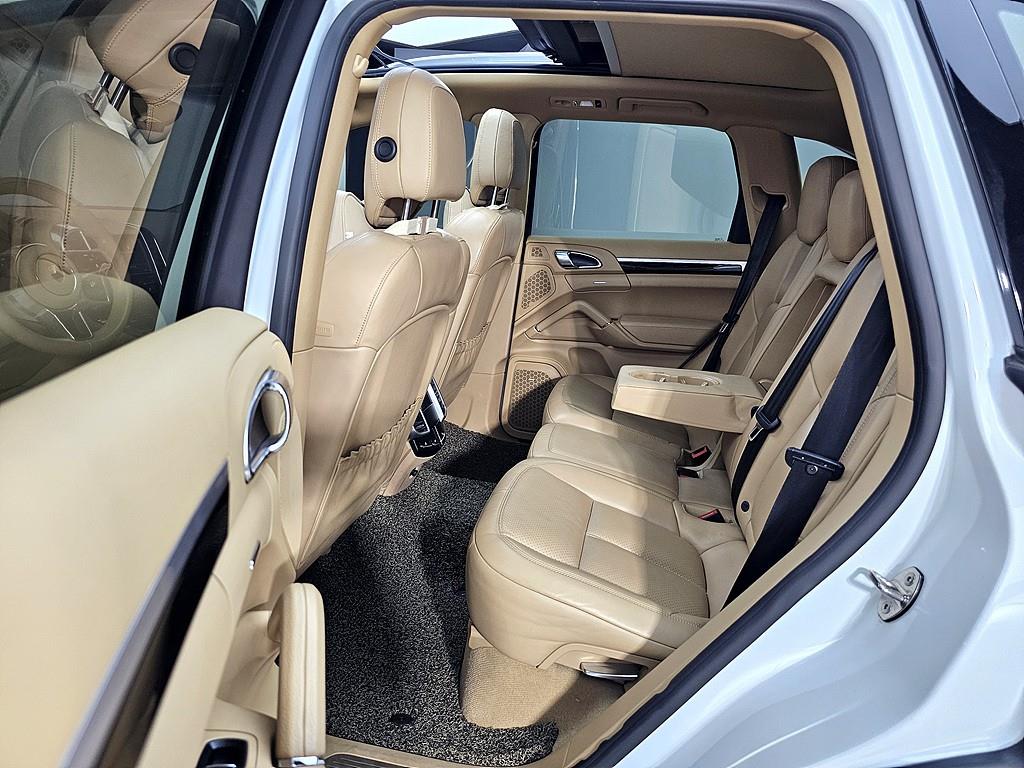 Porsche Cayenne - Vista 8