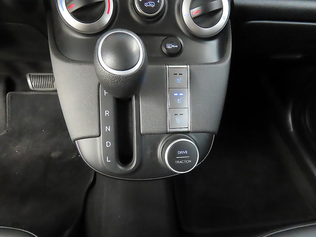 HYUNDAI Casper - Vista 10