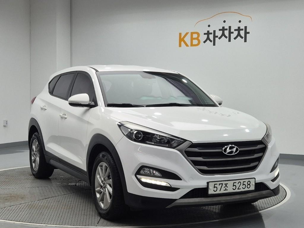 HYUNDAI Tucson - Vista 4