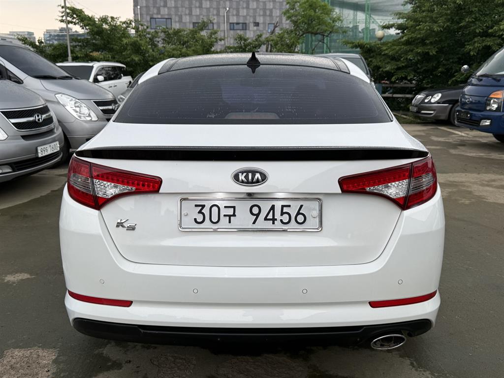 KIA K5 2011 Blanco - Importación desde Corea - HF Imports Iquique - Foto 1