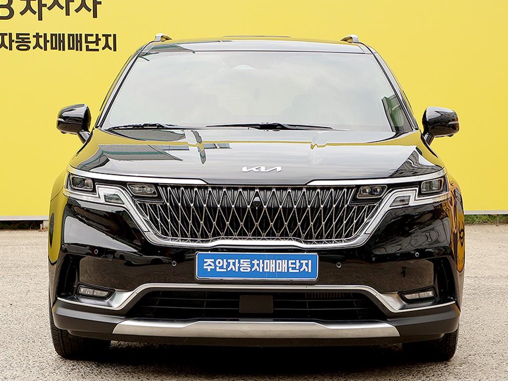 KIA Carnival 2021 Negro - Importación desde Corea - HF Imports Iquique - Foto 1