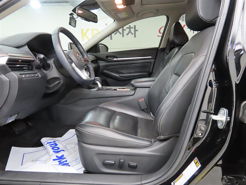 Nissan Altima - Vista 5
