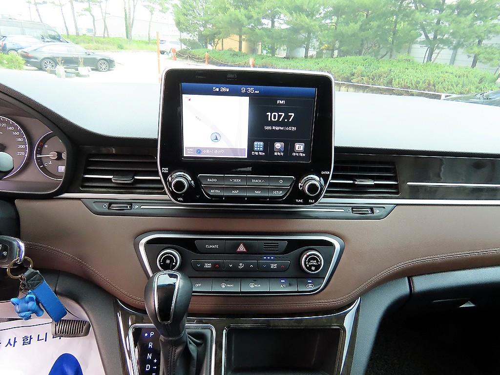 HYUNDAI Starex 2019 - Importación desde Corea - HF Imports Iquique - Foto 13