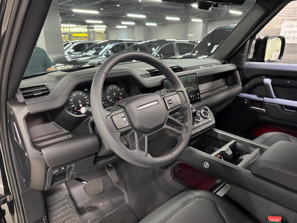 Land Rover Defender - Vista 5