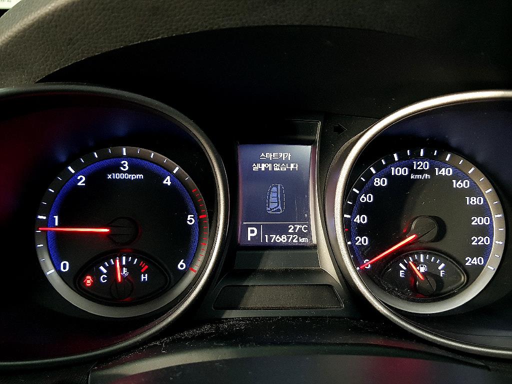 HYUNDAI Santa Fe - Vista 7