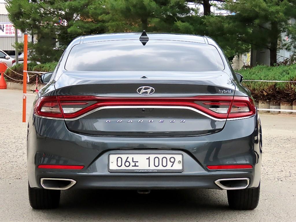HYUNDAI Grandeur - Vista 4