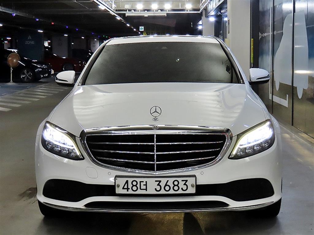 Mercedes Benz C Class - Vista 2