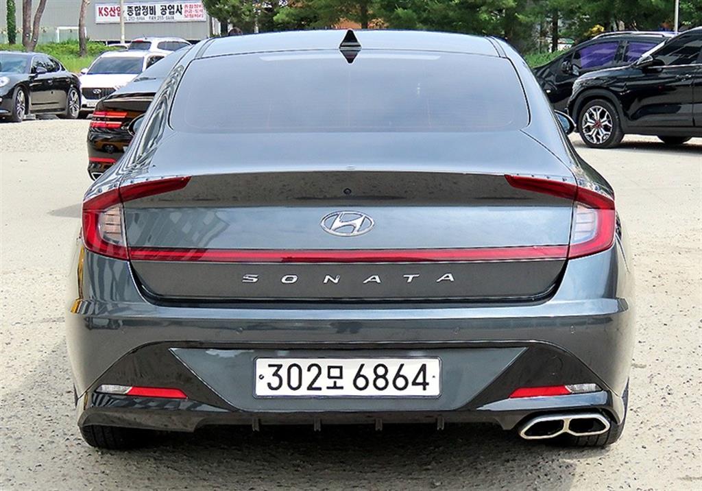 HYUNDAI Sonata - Vista 4