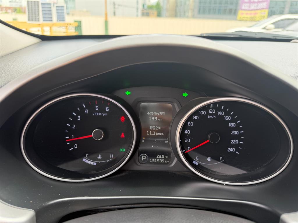 KIA Sportage - Vista 6