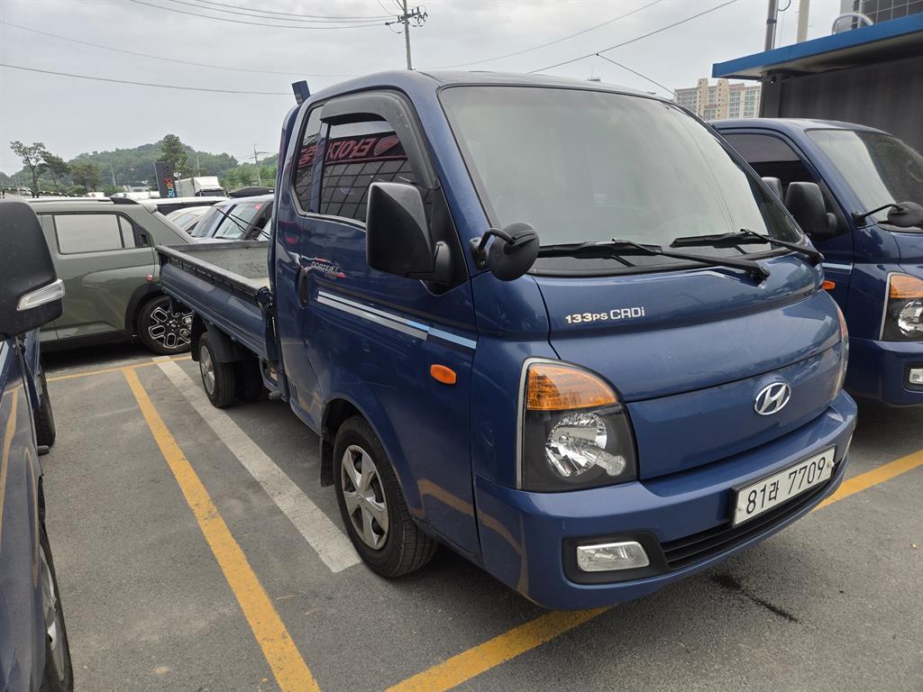 Small Truck Cargo (small) - Vista 3