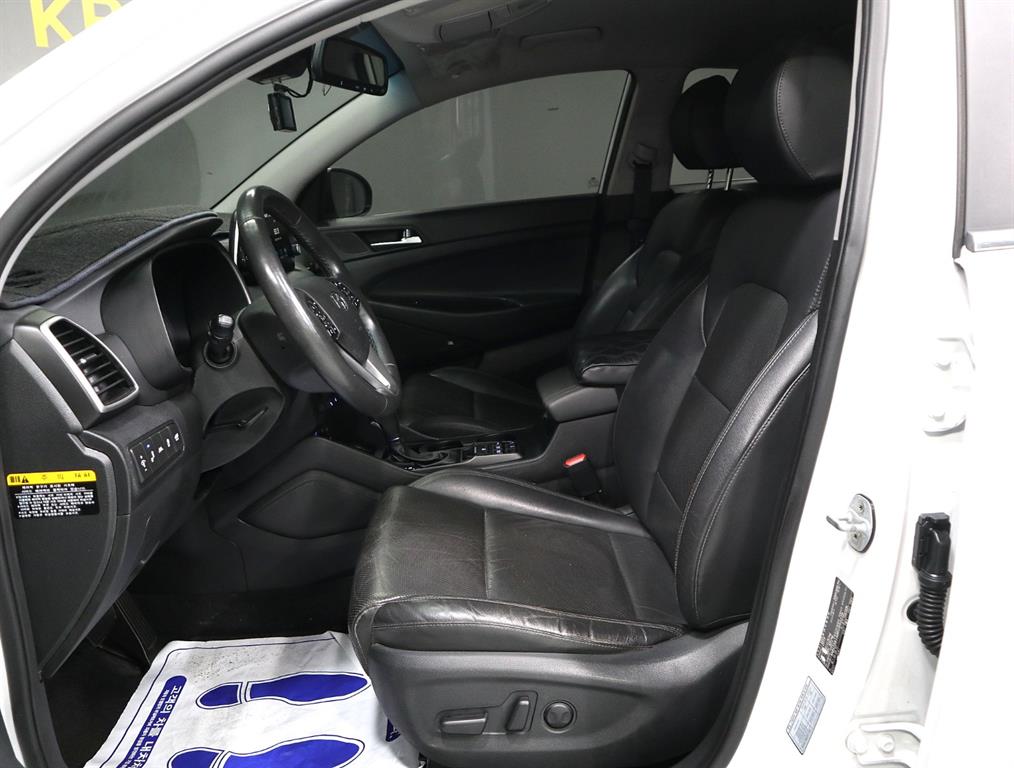 HYUNDAI Tucson - Vista 7