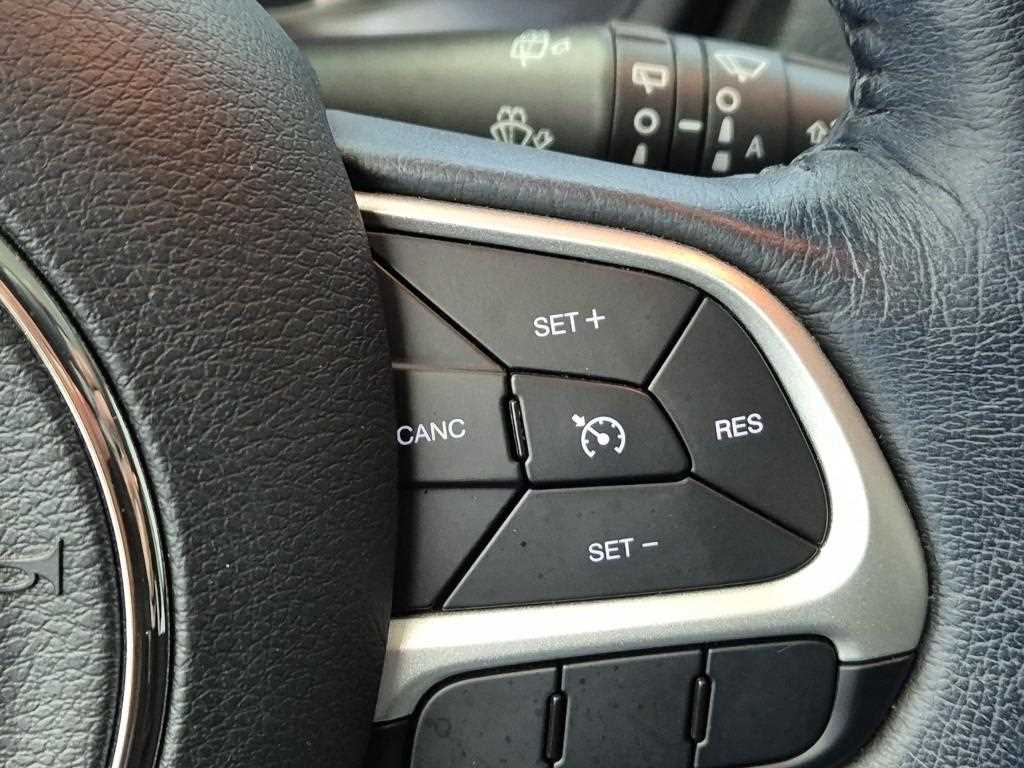 Jeep Renegade 2023 Blanco - Importación desde Corea - HF Imports Iquique - Foto 16