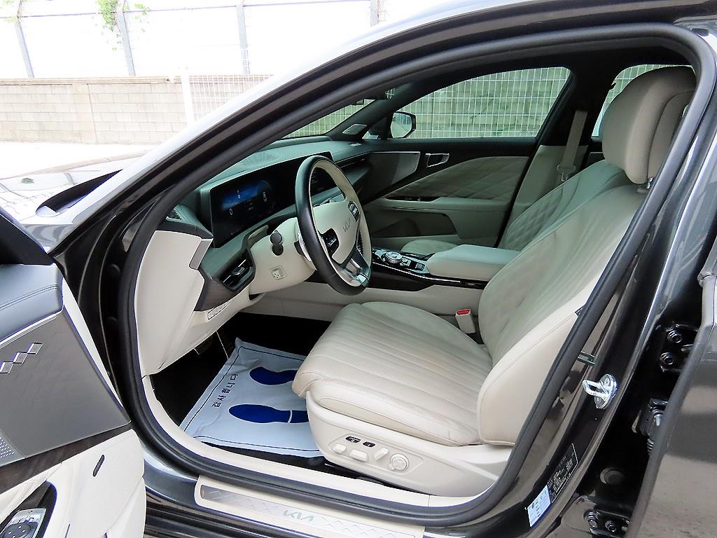 KIA K8 - Vista 5