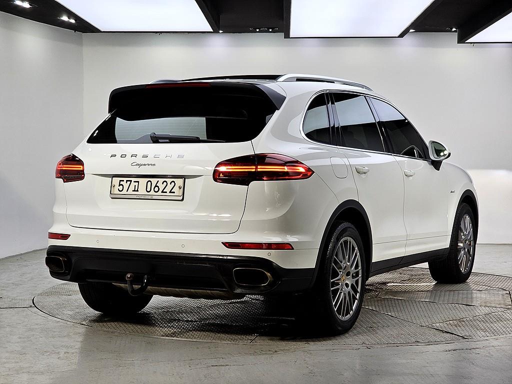 Porsche Cayenne - Vista 4