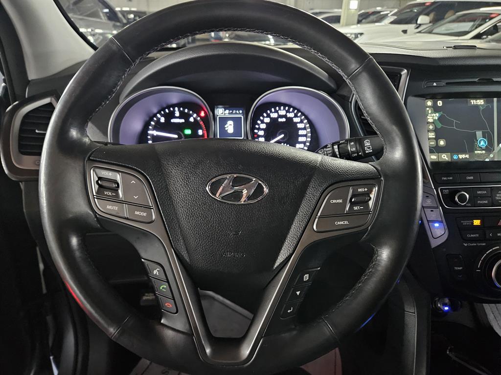 HYUNDAI Santa Fe - Vista 7
