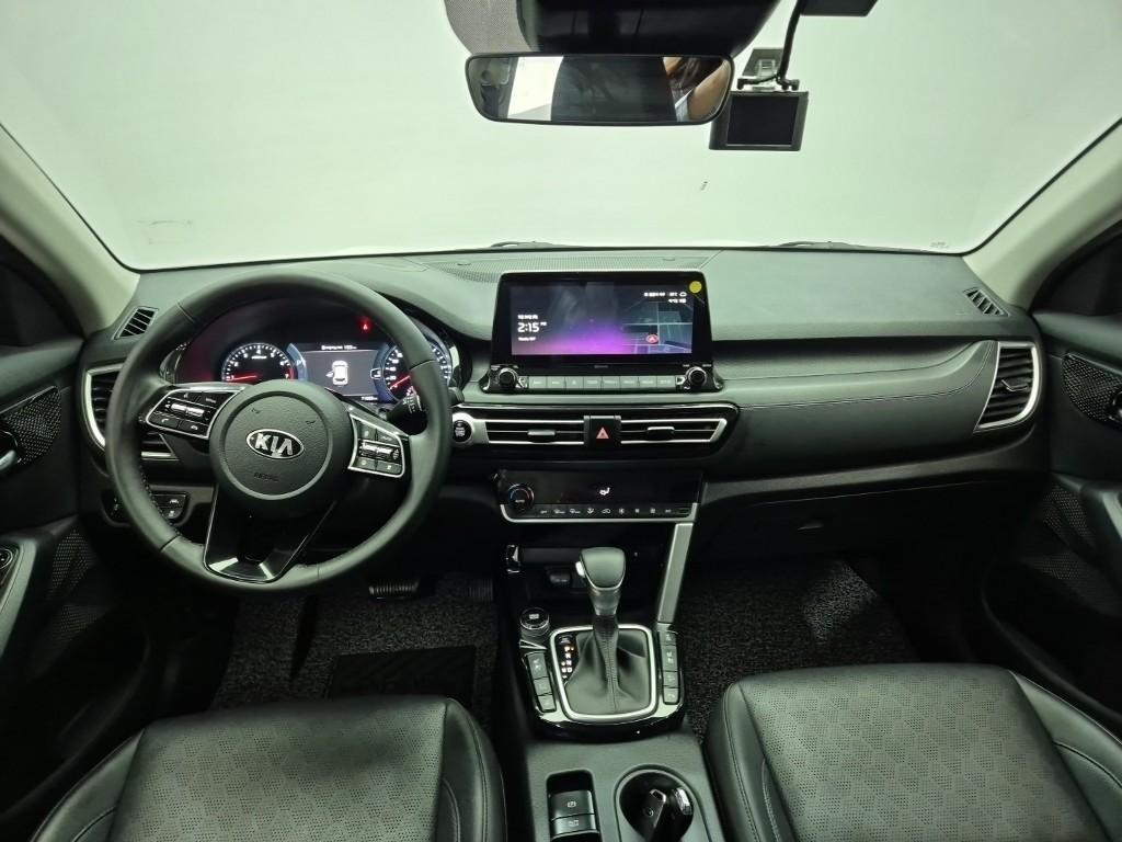 KIA Seltos - Vista 7