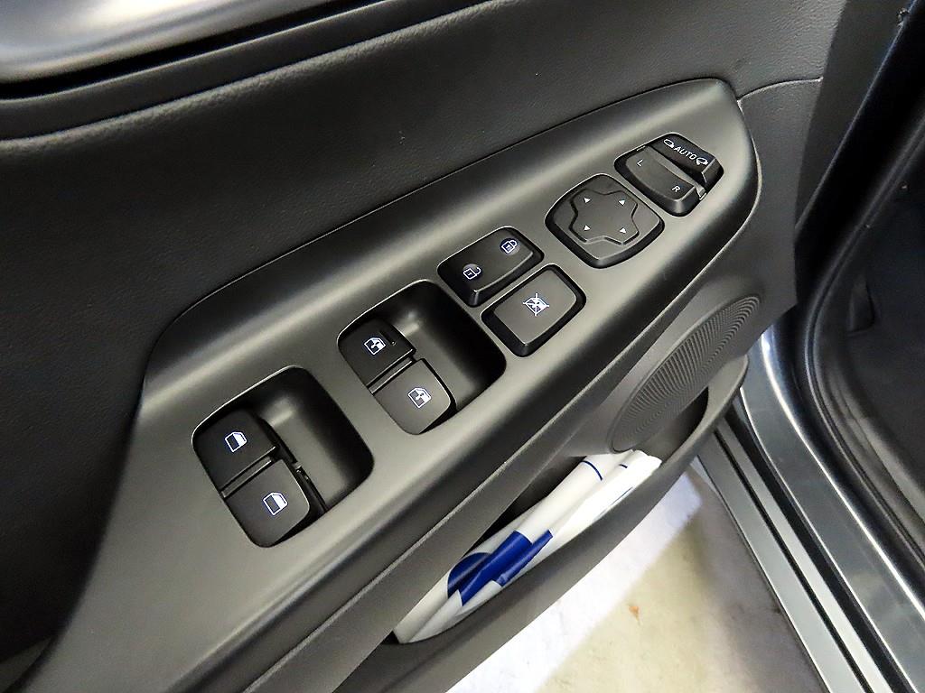 HYUNDAI Kona 2022 Gris - Importación desde Corea - HF Imports Iquique - Foto 13
