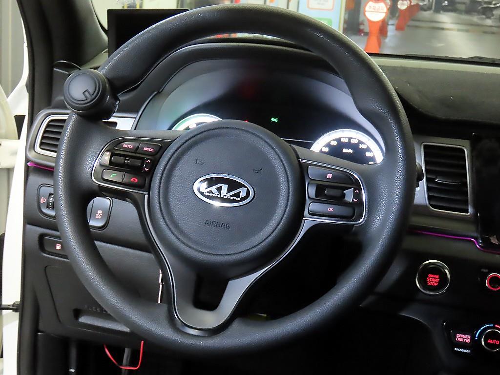 KIA Niro - Vista 8