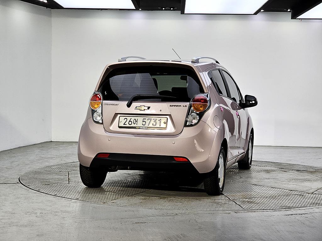 Chevrolet Spark - Vista 3