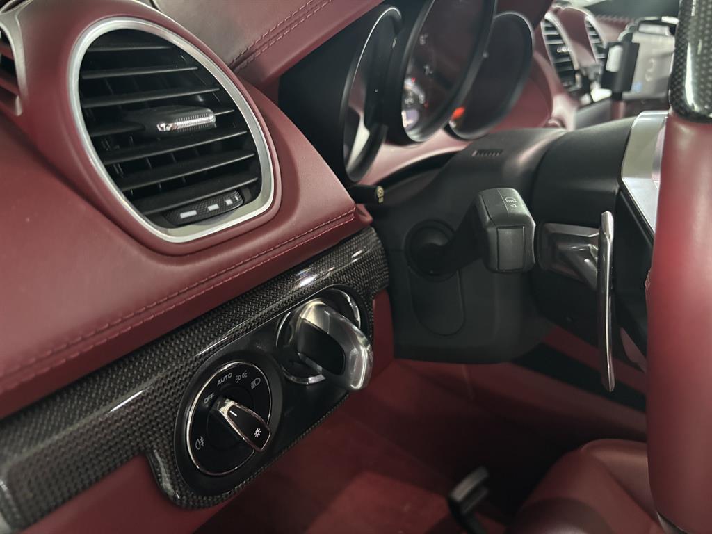 Porsche 718 2019 Rojo - Importación desde Corea - HF Imports Iquique - Foto 13