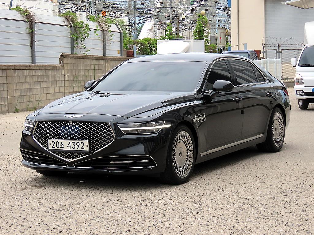 Genesis G90 - Vista 2