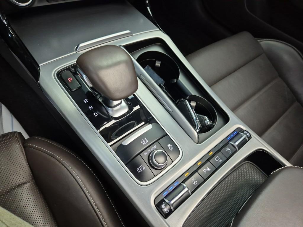 KIA Stinger - Vista 8